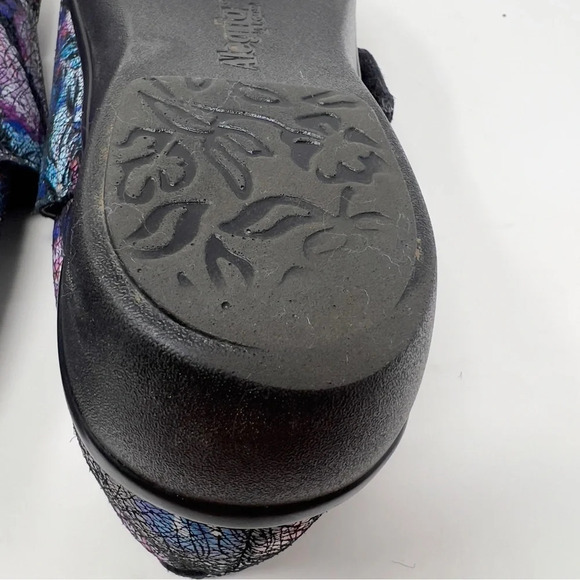 ALEGRIA Lauryn Nubuck Velcro Cross Strap Slip On Loafer Clogs - Picture 11 of 14